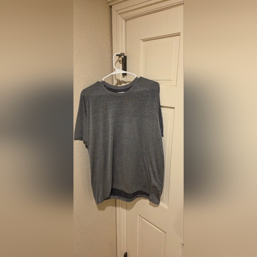 Men's Crew Neck Short Sleeve Shirt - Gray